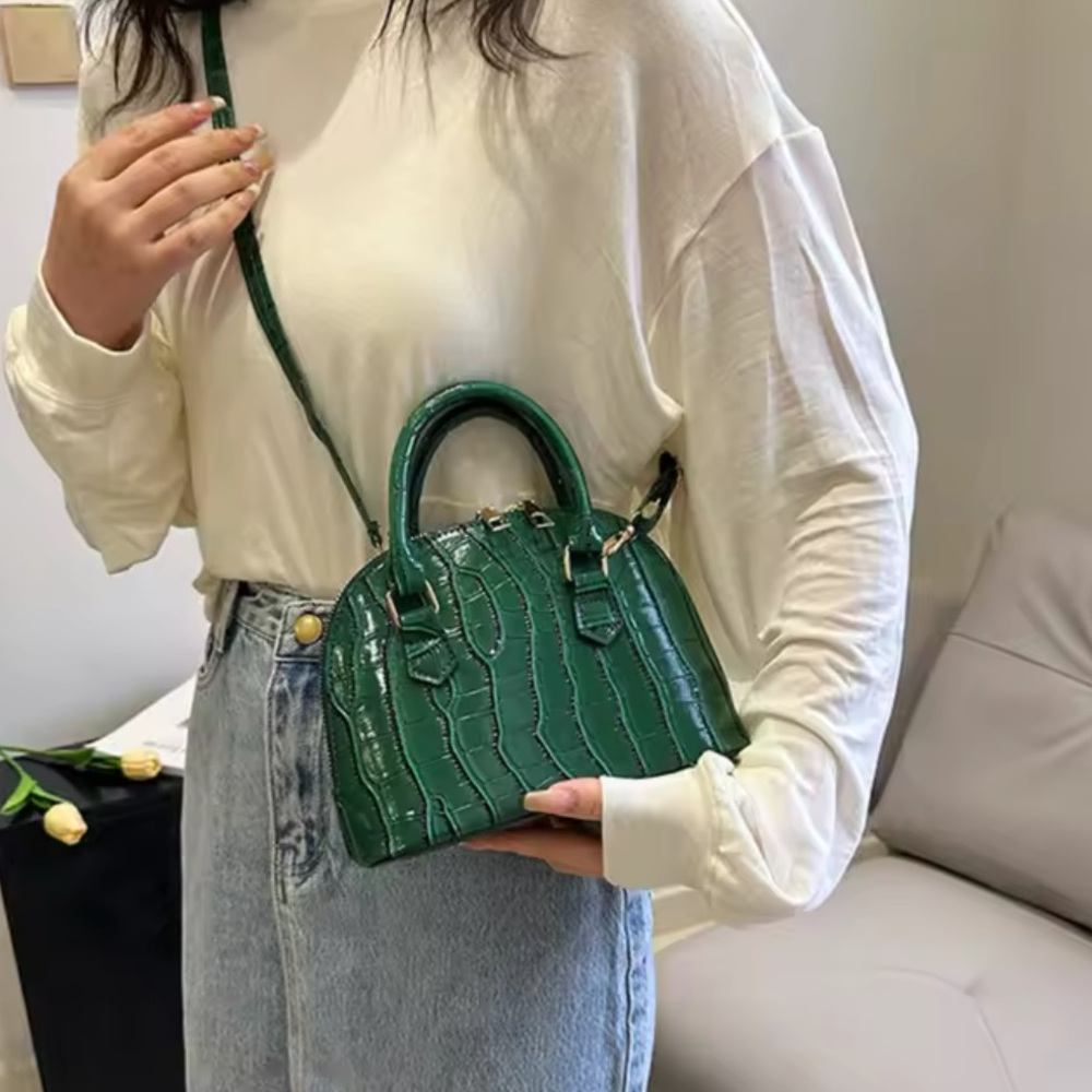 Elegant Green-Retro Style Shoulder Bag (Pu Leather) Waterproof.Crocodile Pattern